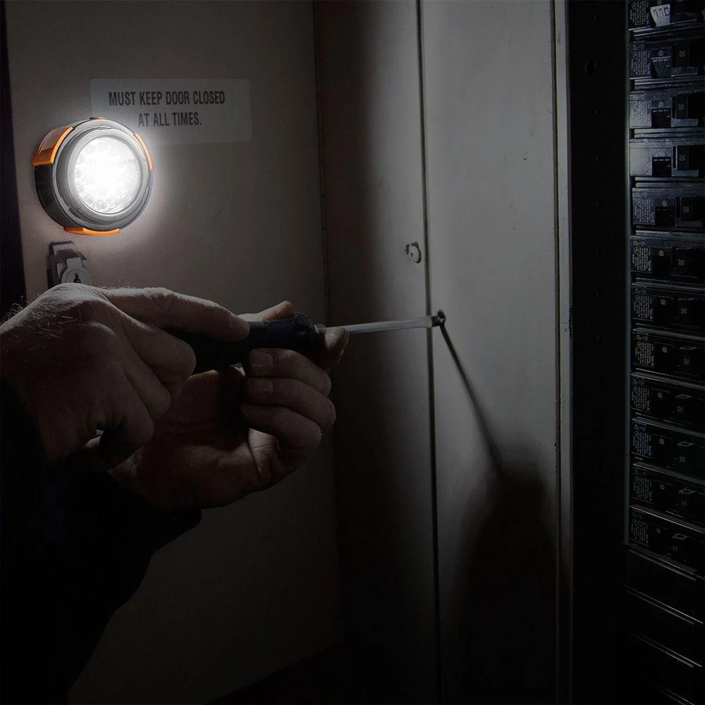 Klein Tools Tradesman Pro Work Light / Toold Bag Light / Cooler Light, Model 55437 - Image 2