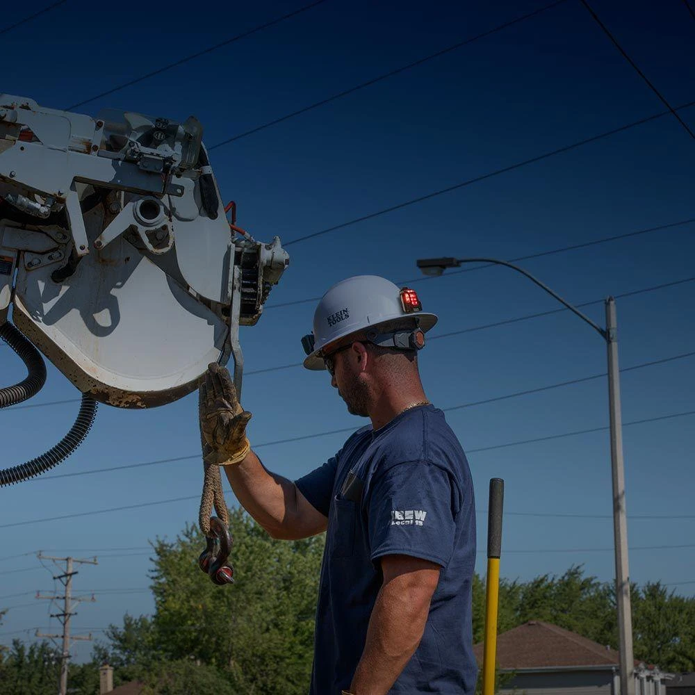 Klein Tools Rechargeable Safety Lamp With Magnet, Model 56063* - Image 11