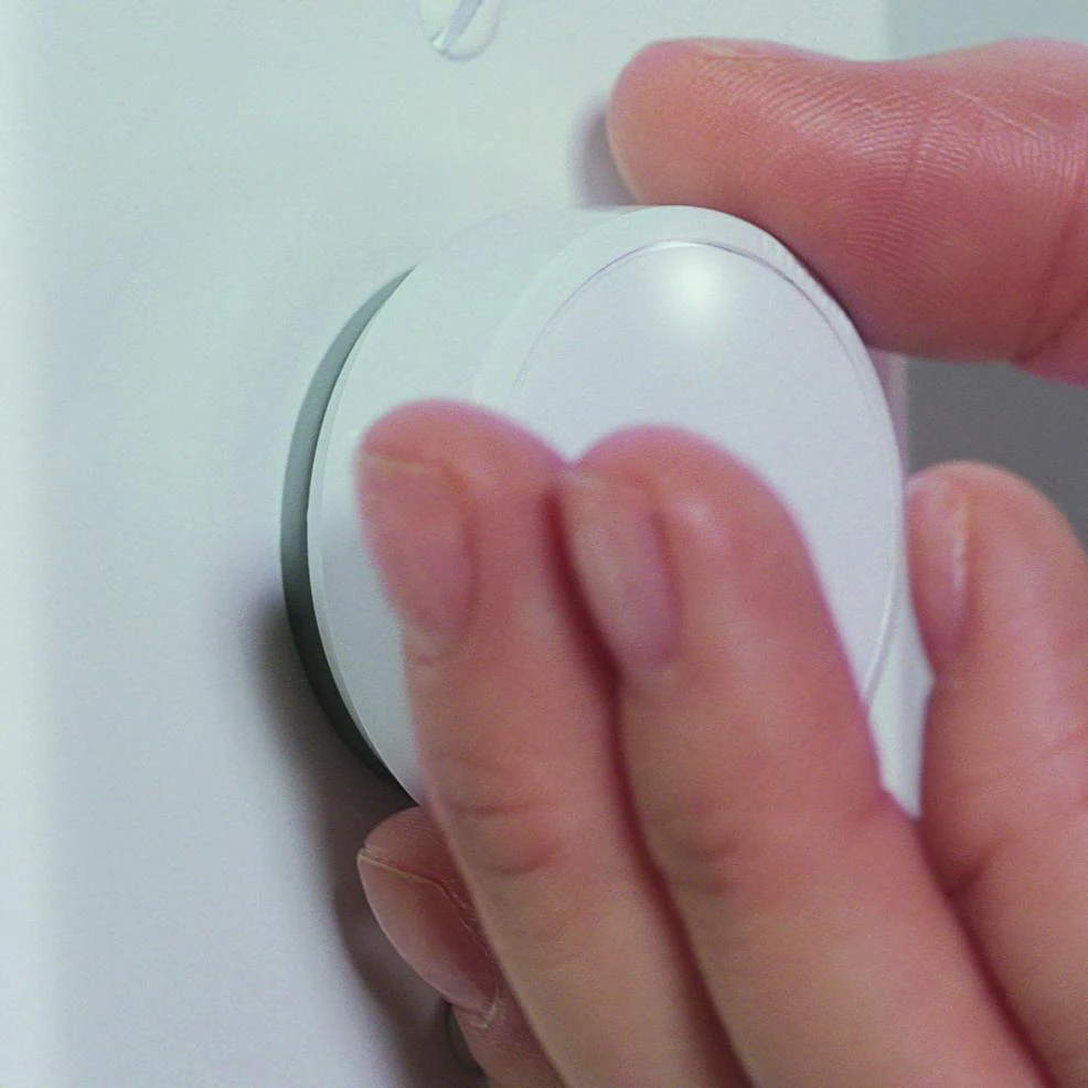 Lutron Aurora Smart Bulb Dimmer - Certified for Philips Hue Smart Lighting Systems, Model Z31BRLWHLOC Lutron Aurora Smart Bulb Dimmer - Certified For Philips Hue Smart Lighting Systems, Model Z31BRLWHLOC -Leviton Store Aurora Adjust from Aurora Video