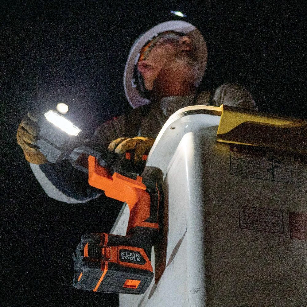 Klein Tools Cordless Utility Bucket LED Light Kit, Model BAT20UBL1* - Image 5
